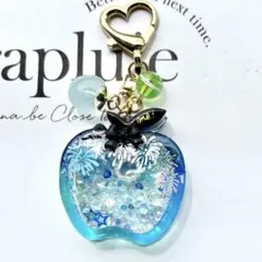 りんご型 シャカシャカチャーム 花火　ブルーのサムネイル