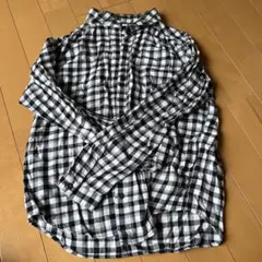 UNIQLOチェックシャツ150
