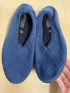 Item thumbnail for item 49a561cb-9458-4106-9ab0-c85914330e0c