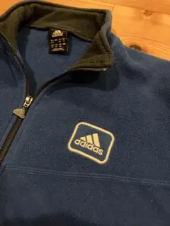 adidas フリースジャケット （150）