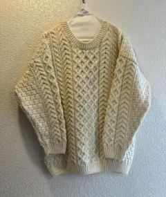 CARRAIGDONN ケーブルニットセーター