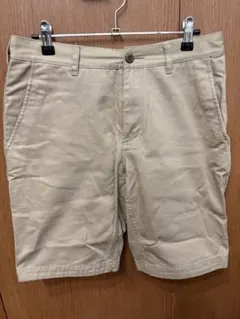 BEAMS チノショートパンツ ベージュ Sサイズのサムネイル