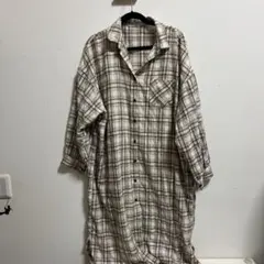 チェック柄 長袖シャツワンピース　ワンピースレディース