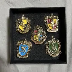 ハリー・ポッター 寮ピンバッジセット