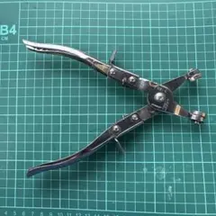 鉄道ファン向き。切符にパチンと穴を開ける「改札鋏」 - メルカリ