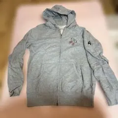 ユニクロ　パーカー