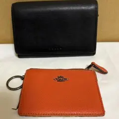 【遺品整理品】COACH 黒財布とオレンジカードケースセット