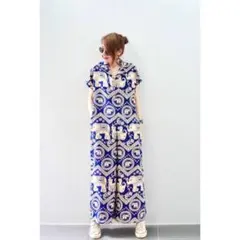 象柄ネイビーのカジュアルスなセットアップ　タイの服