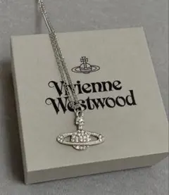 Vivienne Westwood ネックレス