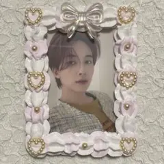 硬質ケース ホイップデコ トレカケース ハンドメイド 推し活 いちごミルク