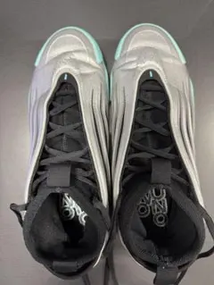 adidas HARDEN VOLUME 9のサムネイル