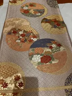 華やかな花柄 袋帯