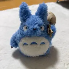 三鷹の森ジブリ美術館限定品　 中トトロ　ぬいぐるみ　となりのトトロ