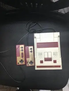 ST-143 ファミリーコンピュータ 本体 2個コントローラー付き