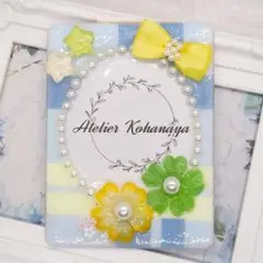 硬質ケーストレカケースデコB8 レジンデコチェック柄水色黄 ラメ リボン 花 夏