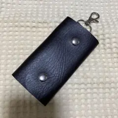 Item thumbnail for item 071ccaa5-d8f0-436d-b839-3067dc69c261