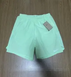 新品未使用　Mサイズ　ナイキ チャレンジャー メンズ 2イン1