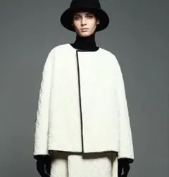 SHE Tokyo Gaia velvet quilt White