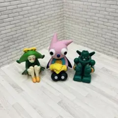 まちぼうけ　クレヨンしんちゃん　ガチャ　カンタムロボ　ヘンダーソン　3個セット