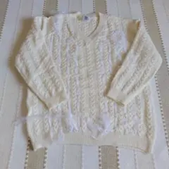 HOOK for girls Vネック ニットオフホワイト