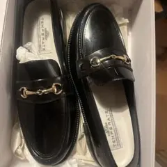 Temperate ローファー