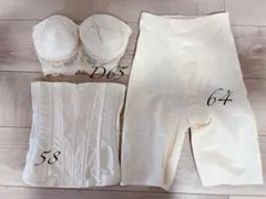 FOUR SIS &CO.ブライダルインナー　ブラ コルセット ショーツ セット