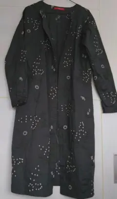 グラニフ　刺繍入りダークグリーン　長袖シャツワンピース
