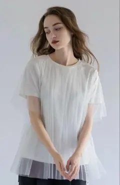 チュールオーバーレイヤードTシャツのサムネイル