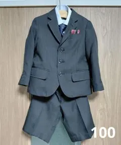 フォーマルスーツ　ダークストライプ　100