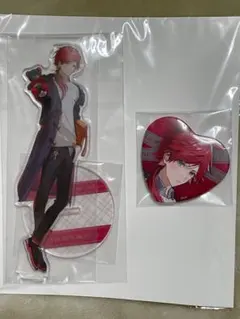 ローレン・イロアス アクリルスタンド 缶バッジ