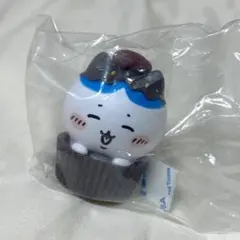 モニターフィギュア　チョコカップケーキ　バレンタイン　ハチワレ