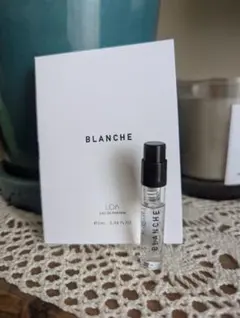 LOA オードパルファン BLANCHE 2ml サンプルのサムネイル