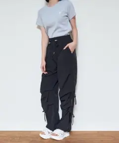 LOVETOXIC 【接触冷感】 リボンパラシュートパンツ 黒