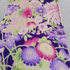 な*お様 着物 はぎれ 生地 布 ハギレ アンティーク 絹　古布　和布　古裂　和