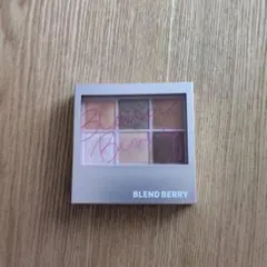 BLEND BERRY オーラクリエイションB アイシャドウのサムネイル