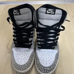 Nike Air Jordan 1 ホワイトセメント