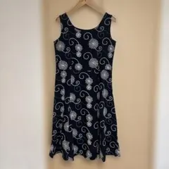 ローラアシュレイ　ネイビー花柄ノースリーブワンピース