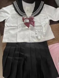 (最終値下げ）新品セーラー服 上下セット 半袖 プリーツスカートのサムネイル