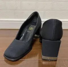 FENDI パンプス ブラック メタルヒール　35 1/2のサムネイル