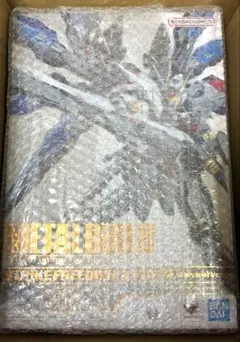 METAL BUILD ストライクフリーダムガンダム ＜リバイバル版＞のサムネイル