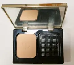 Clé de Peau Beauté パウダーファンデーション ケース付 - メルカリ