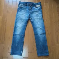 DIESEL ストレートデニム ダメージ加工　28