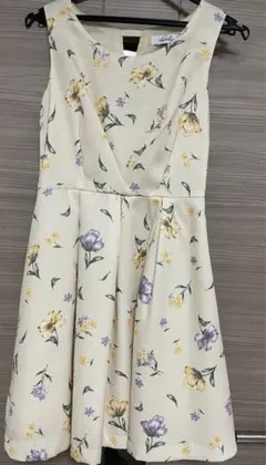 dazzlin 花柄ワンピース