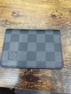 美品 LOUIS VUITTON ダミエ グラフィット パスポート カードケース