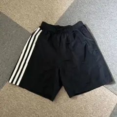 アディダス　サッカーパンツ 150サイズ　黒
