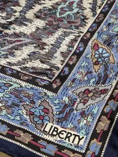 LIBERTYリバティ スカーフ 絹100% シルク 花ペイズリー ブルー系