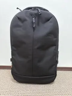 【MARZ様専用】IncaseインケースTracks Backpack /25L
