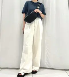 ジーユー　ライトデニムワイドパンツ　S ホワイト