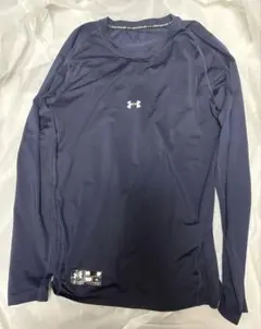 UNDER ARMOUR アンダーシャツ
