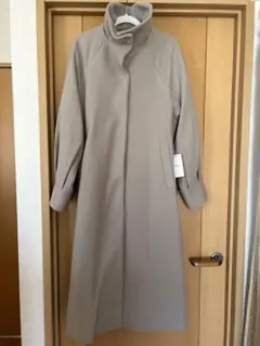 新品札付き MURUA ベルト付ロングコート　ベージュ　スタンドカラー　サイズ1